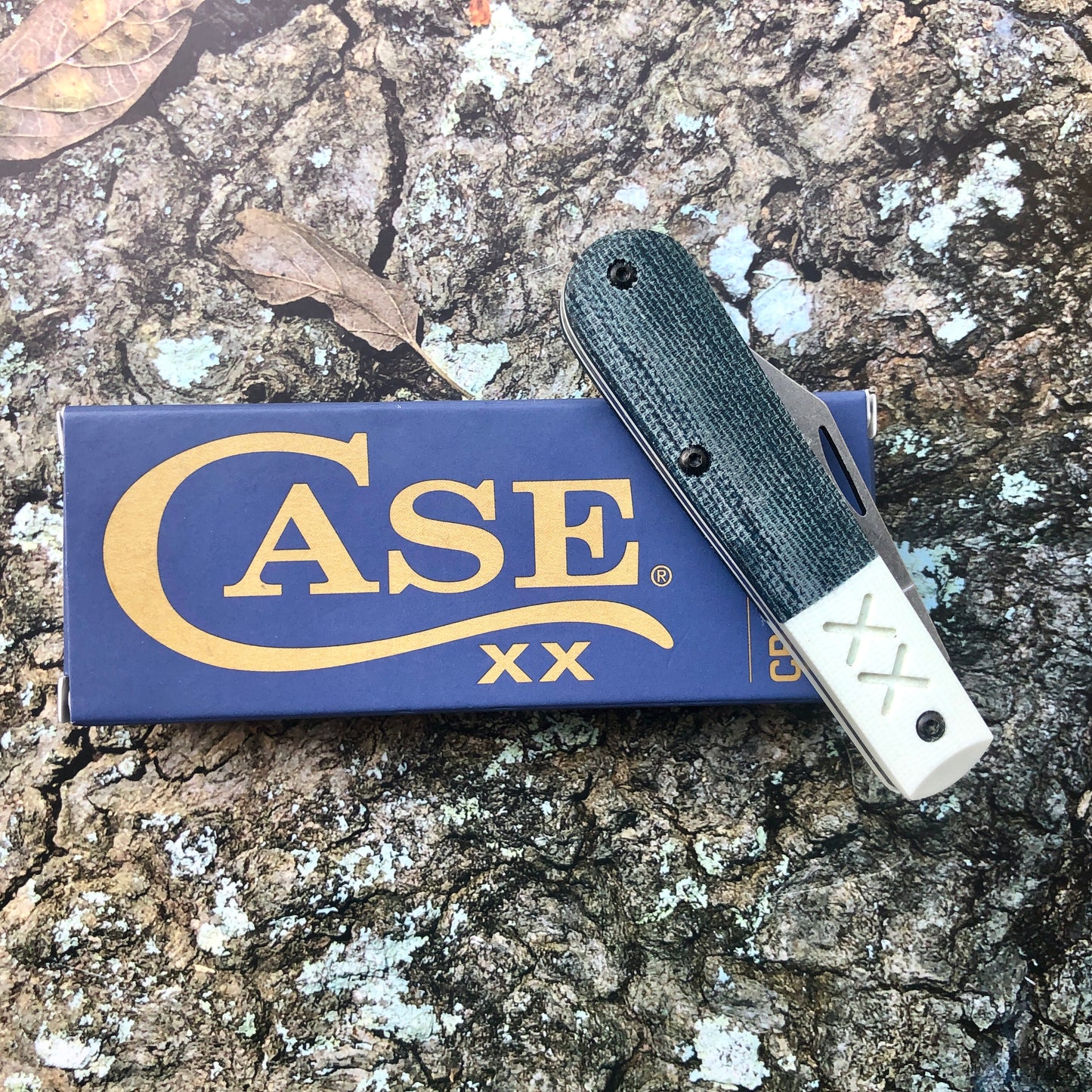 Crossroads XR Barlow Pocket Knife – Blue Denim Micarta – S35VN – Case XX CA10875