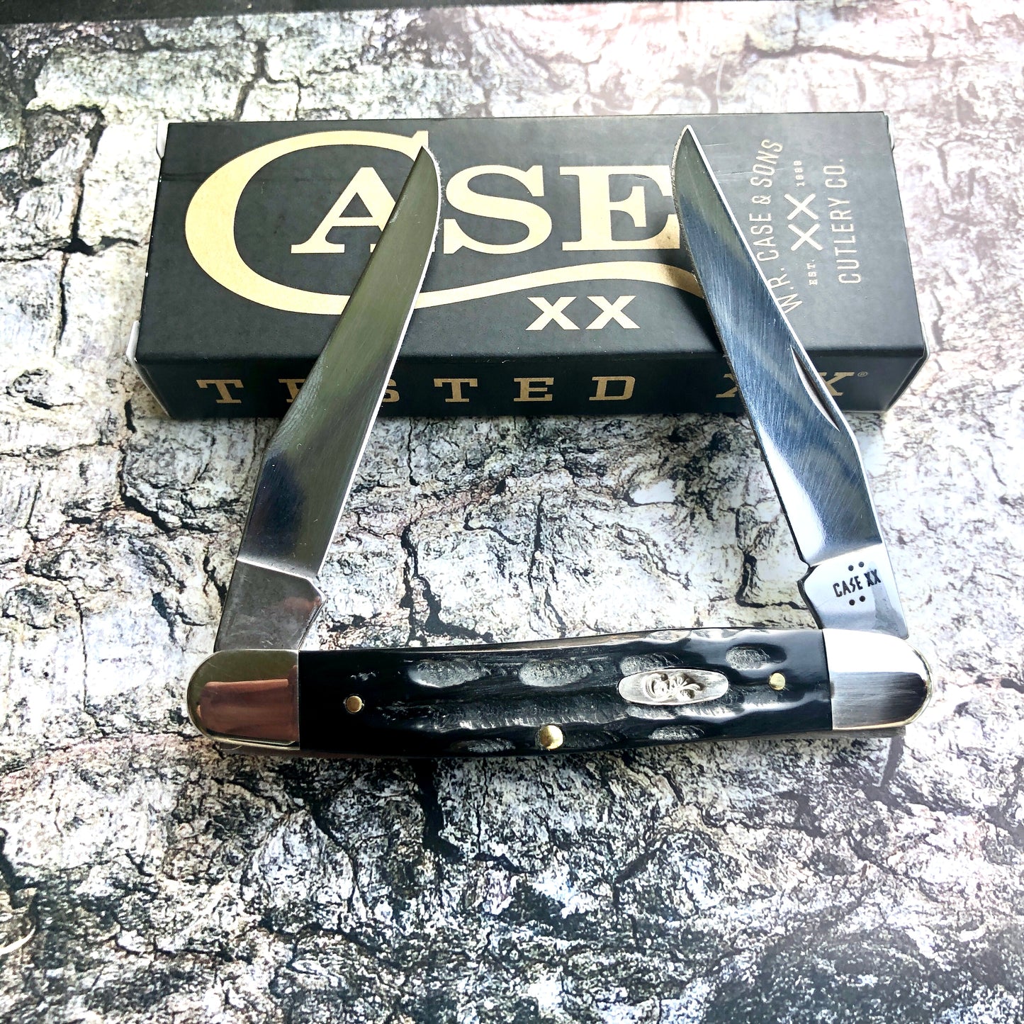 Muskrat Pocket Knife – Jigged Buffalo Horn – Tru-Sharp® Stainless – Case XX CA65032