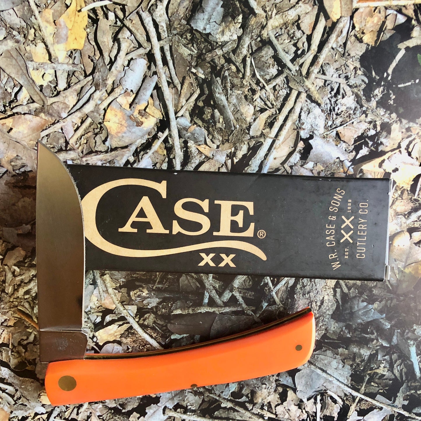 Case XX CA80512 Sod Buster Knife — Orange Synthetic Handle | Skinner Blade