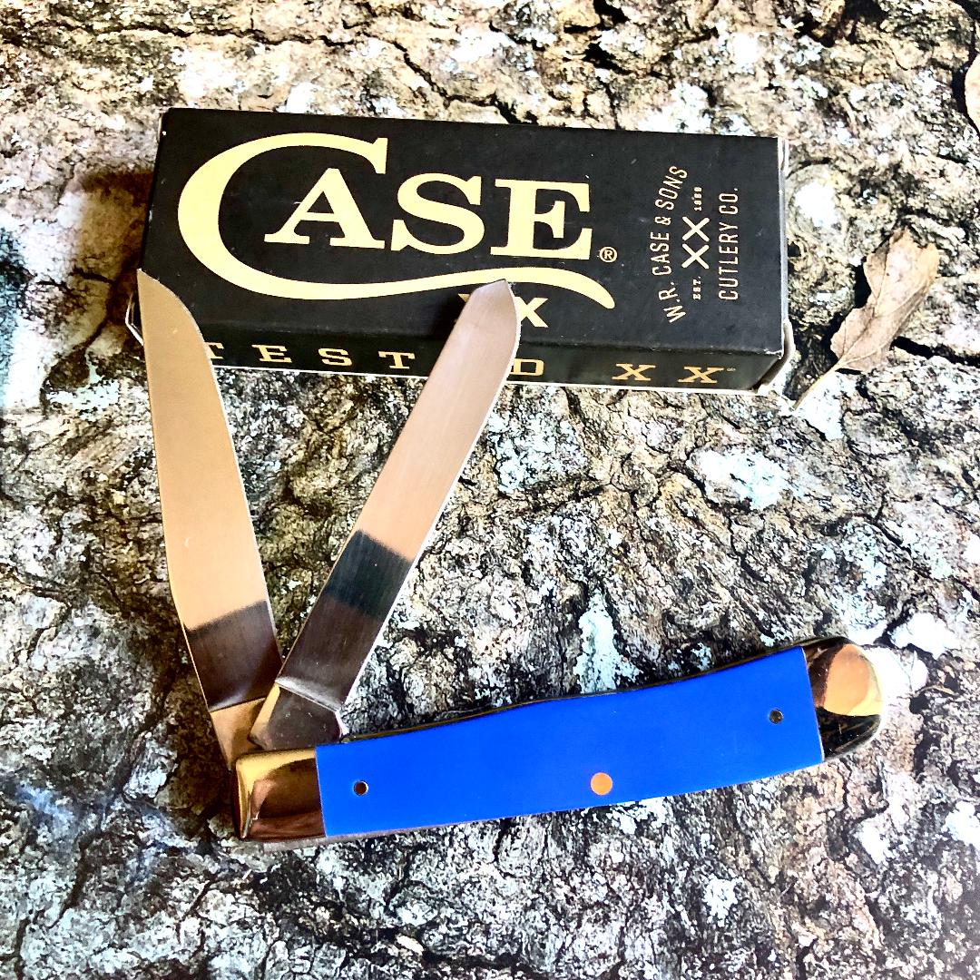 Case XX CA16400 Trapper — Royal Blue Synthetic Handle | Clip & Spey Blades