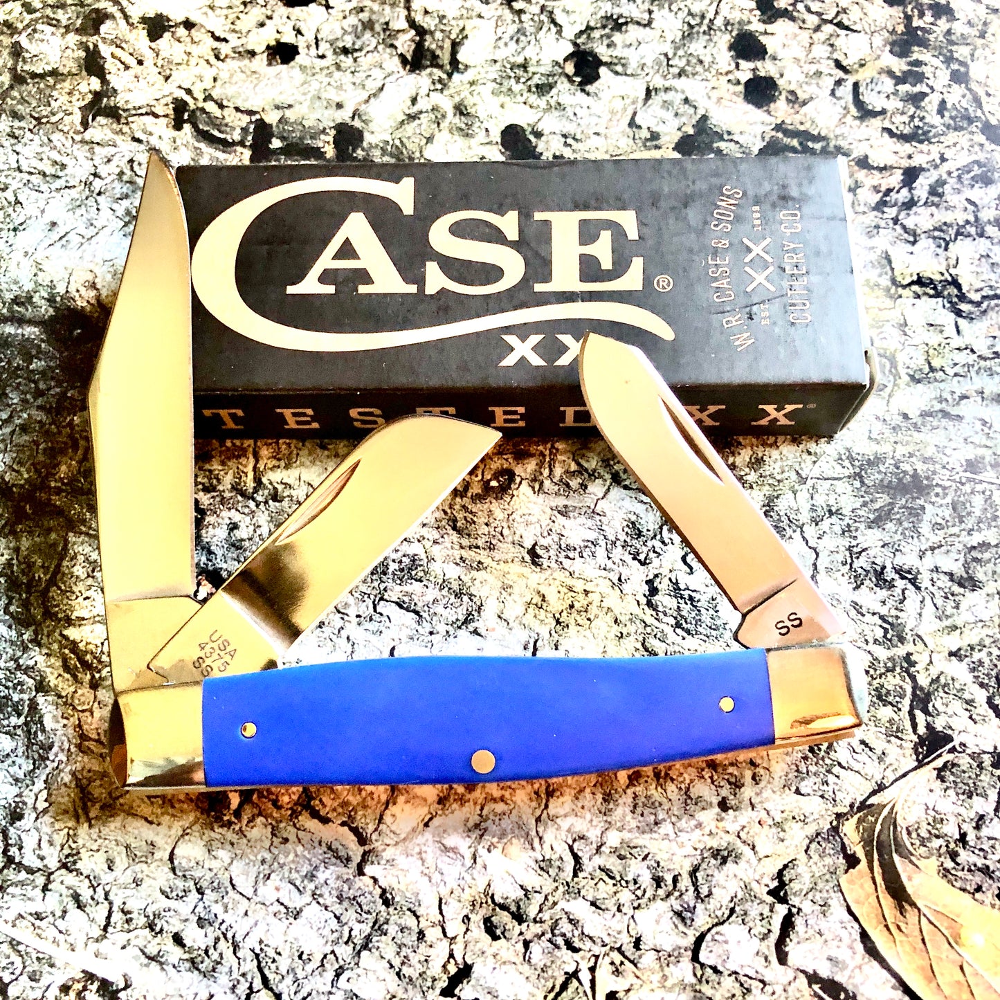 Case XX CA16405 Large Stockman — Royal Blue Synthetic Handle | Clip, Sheepfoot & Spey Blades