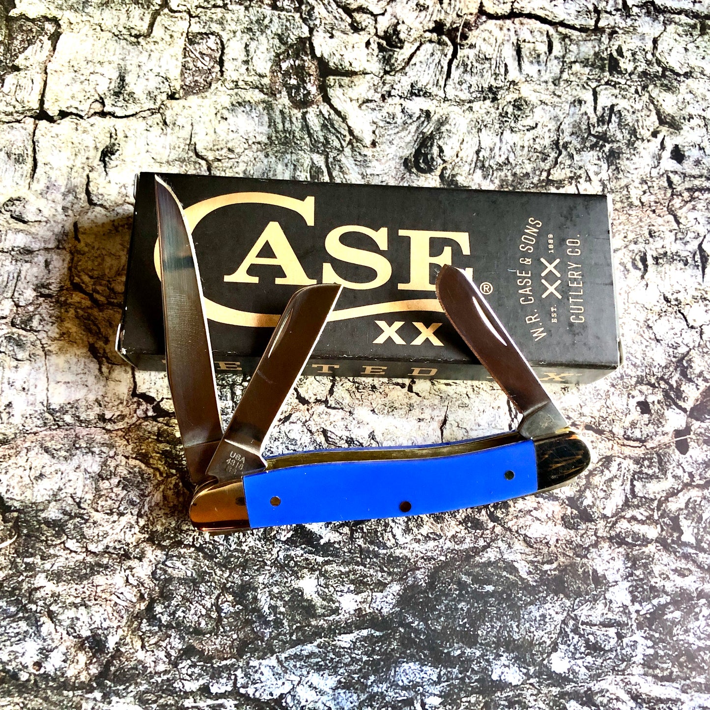 Case XX CA16402 Medium Stockman — Royal Blue Synthetic Handle | Clip, Sheepfoot & Spey Blades