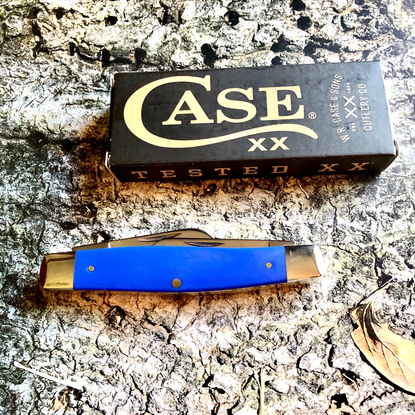 Case XX CA16405 Large Stockman — Royal Blue Synthetic Handle | Clip, Sheepfoot & Spey Blades