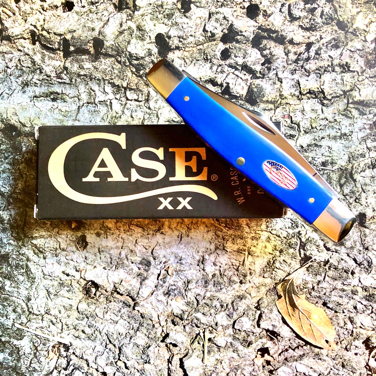 Case XX CA16405 Large Stockman — Royal Blue Synthetic Handle | Clip, Sheepfoot & Spey Blades