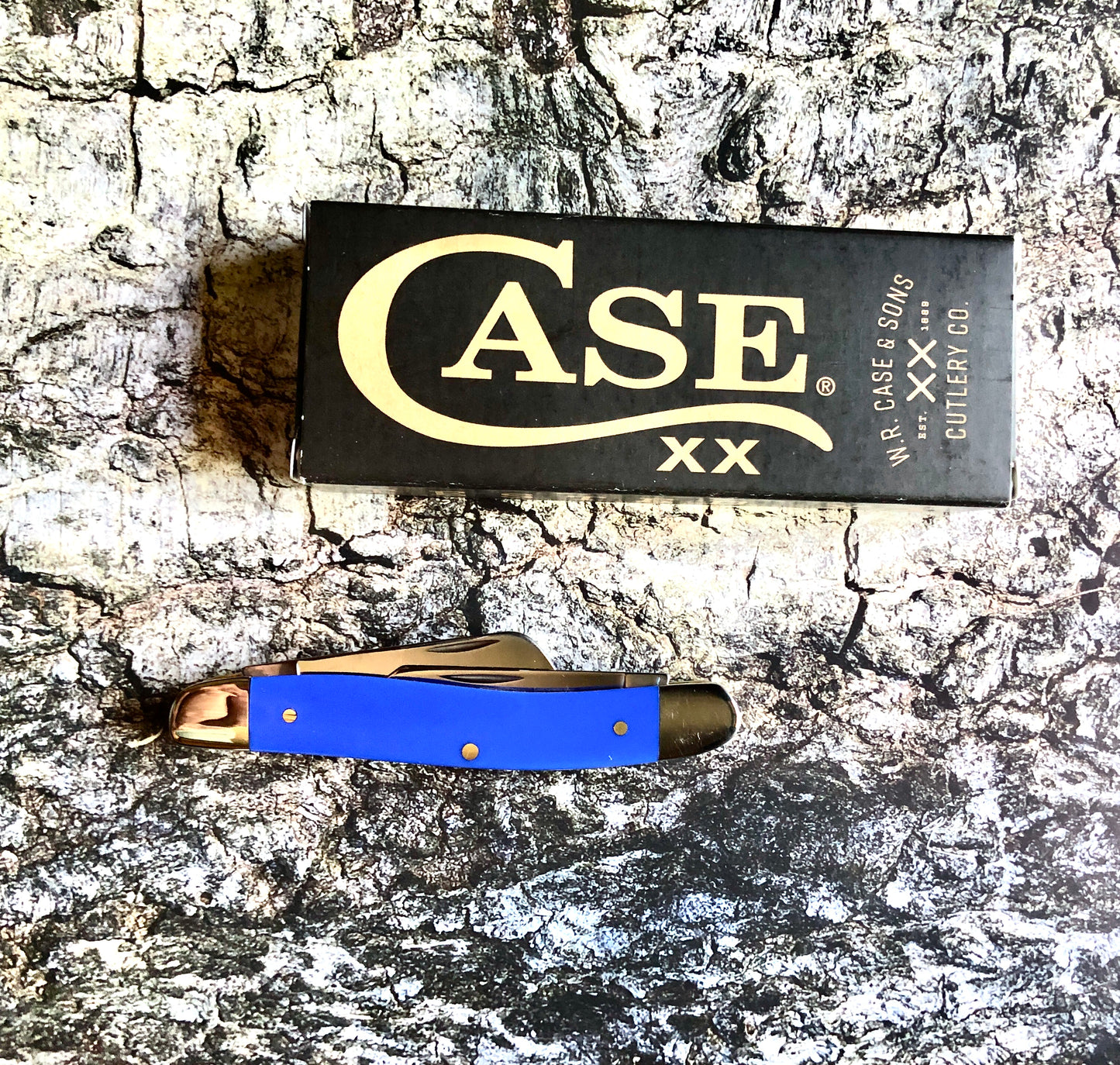 Case XX CA16402 Medium Stockman — Royal Blue Synthetic Handle | Clip, Sheepfoot & Spey Blades