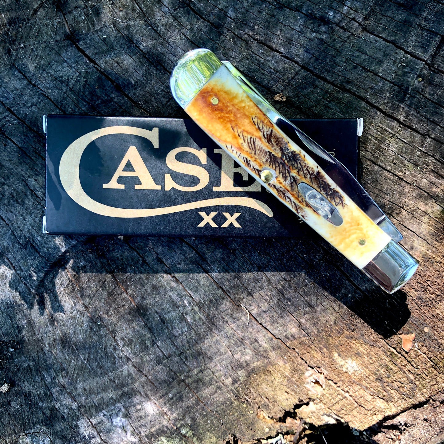 Case XXTrapper Burnt Bone CA3573