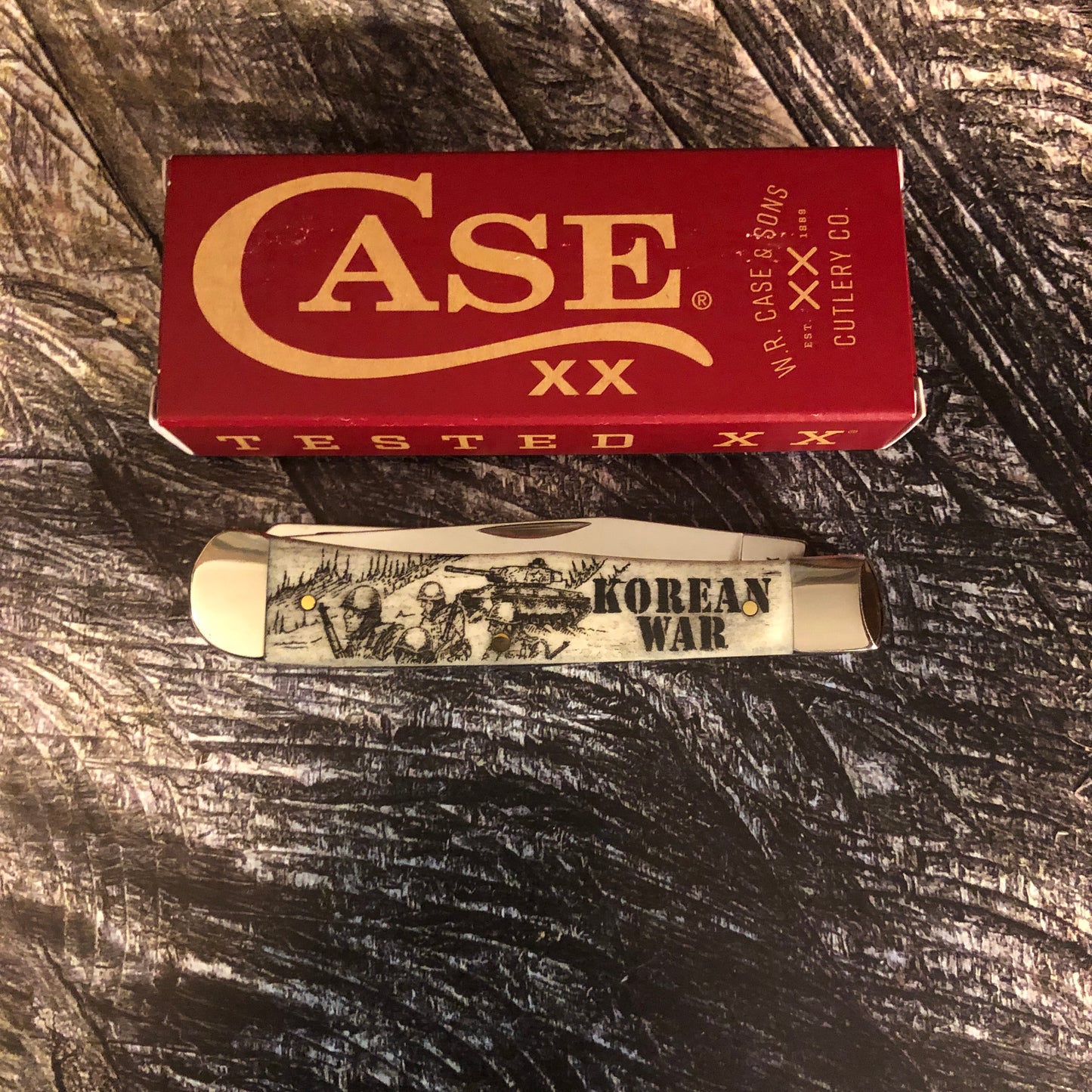 Case XX Korean War Trapper Natutal Bone CA50951