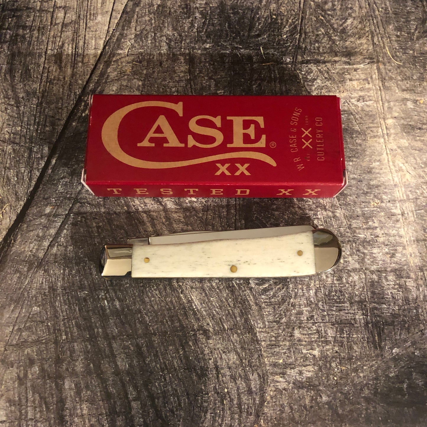 Case XX CA50954 Iraqi Freedom Trapper Nat Bone