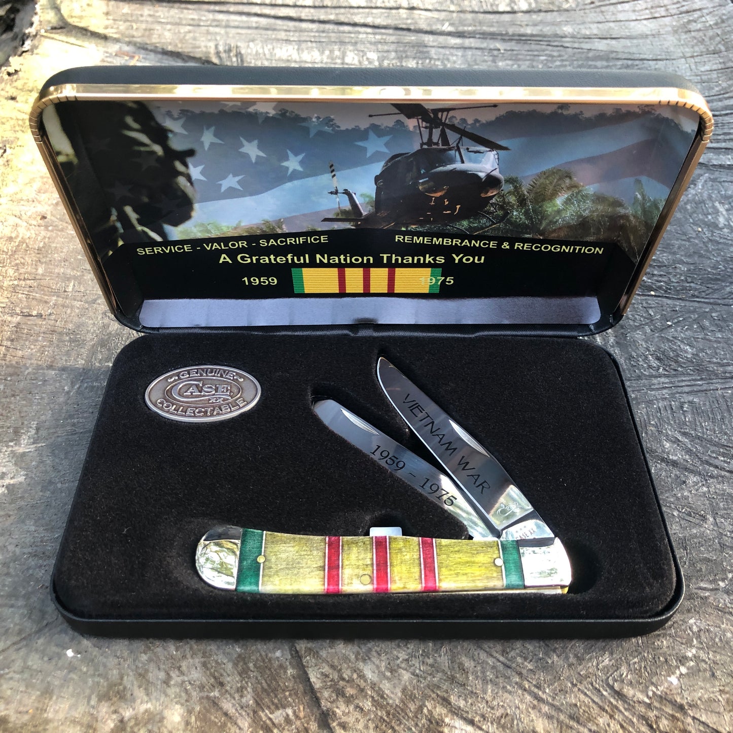 Case XX Vietnam War Trapper Gift Set – Natural Bone CA22040