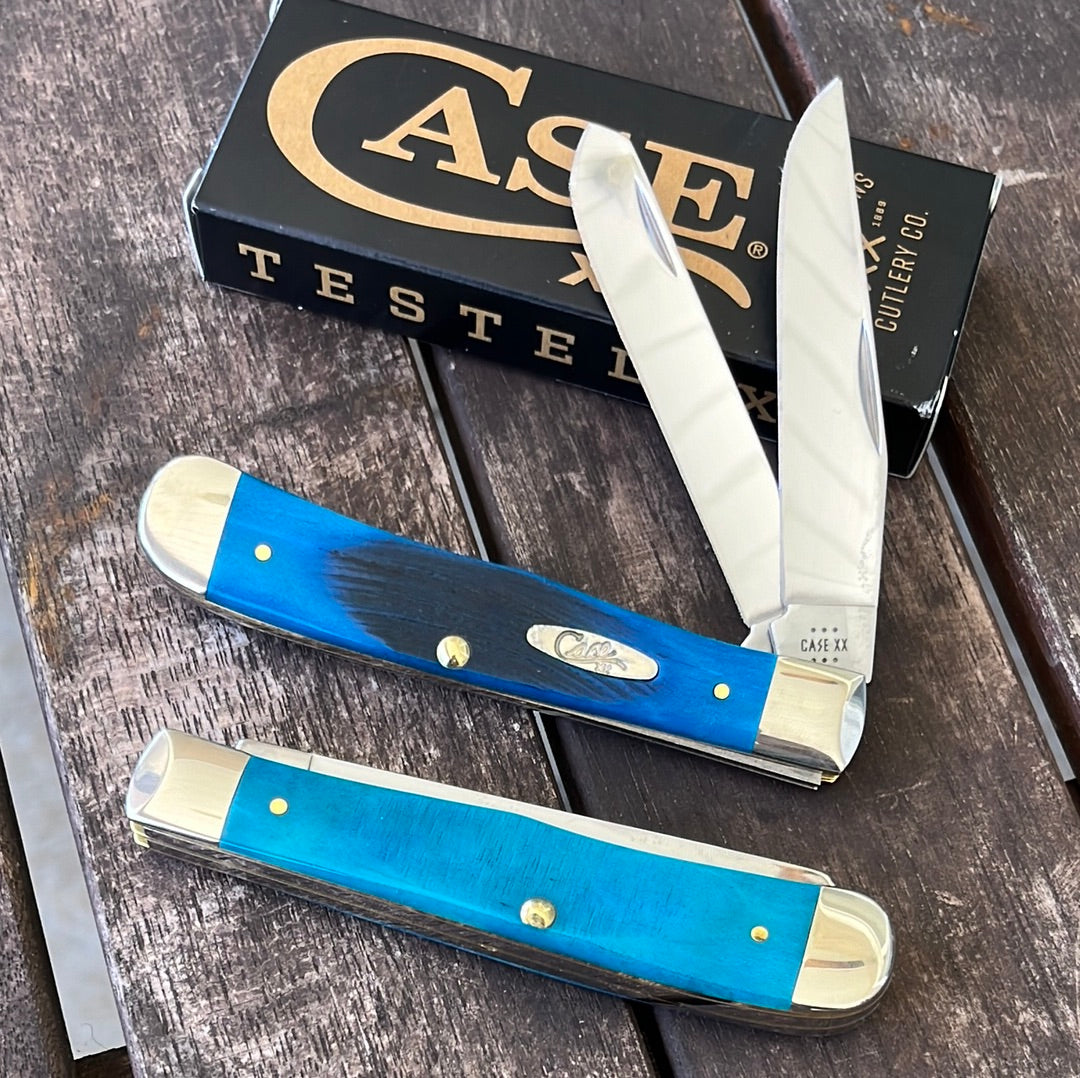 Case XX Caribbean Blue Sawcut Bone Trapper CA25592