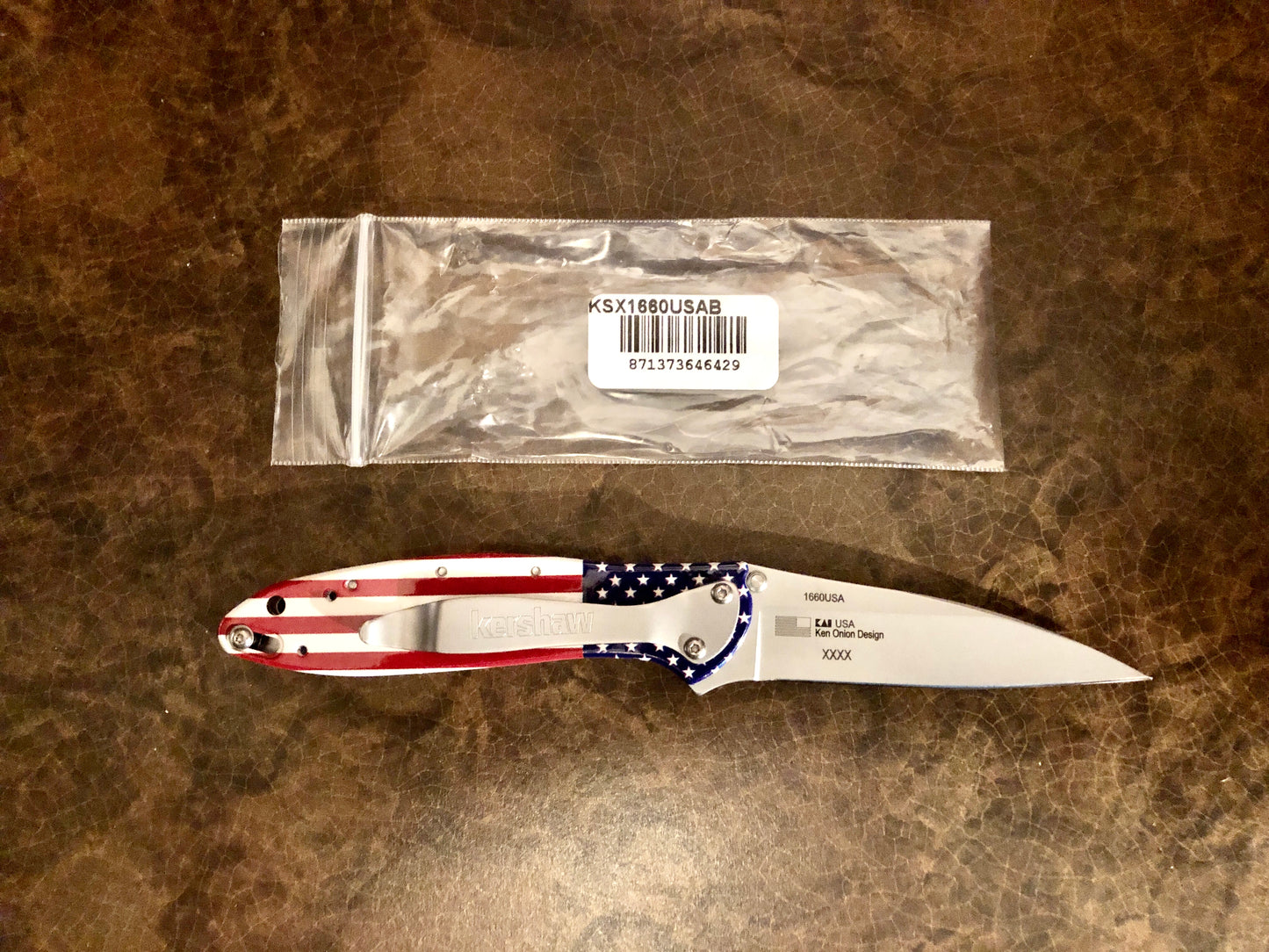 Kershaw KSX1660USAB Leek — USA Flag Handle | Assisted Opening Frame Lock